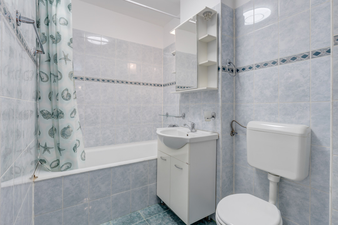 Apartament 2 camere, decomandat, 51 mp, an 1982, Dristor