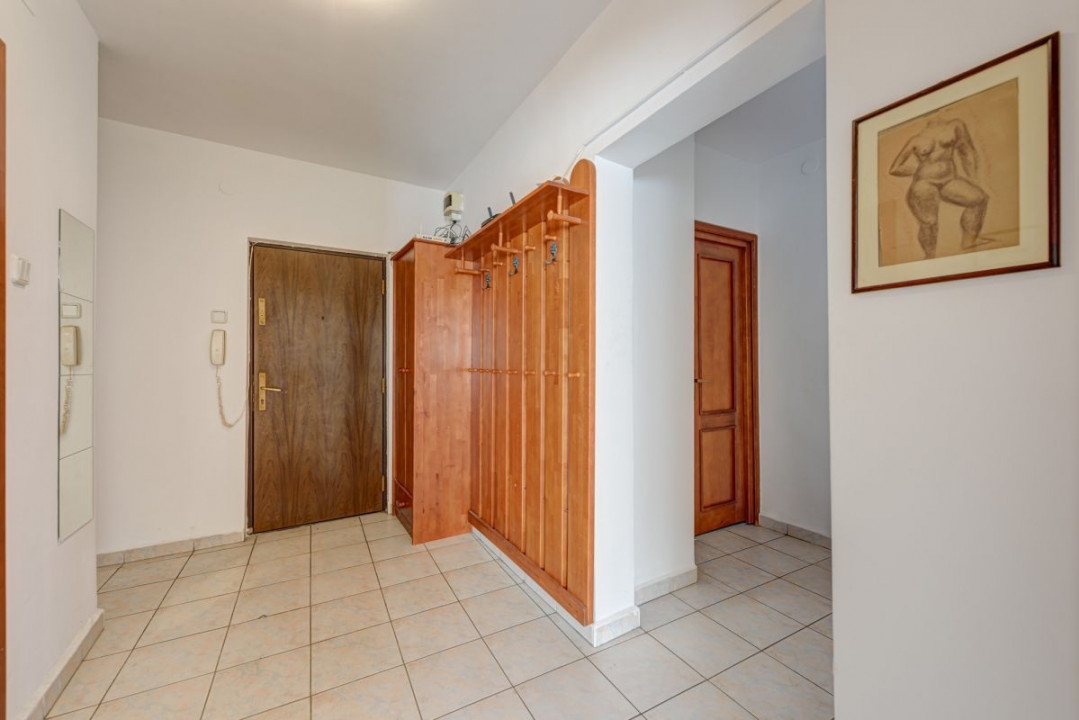 Apartament luminos de 3 camere, Decebal - Theodor Sperantia!