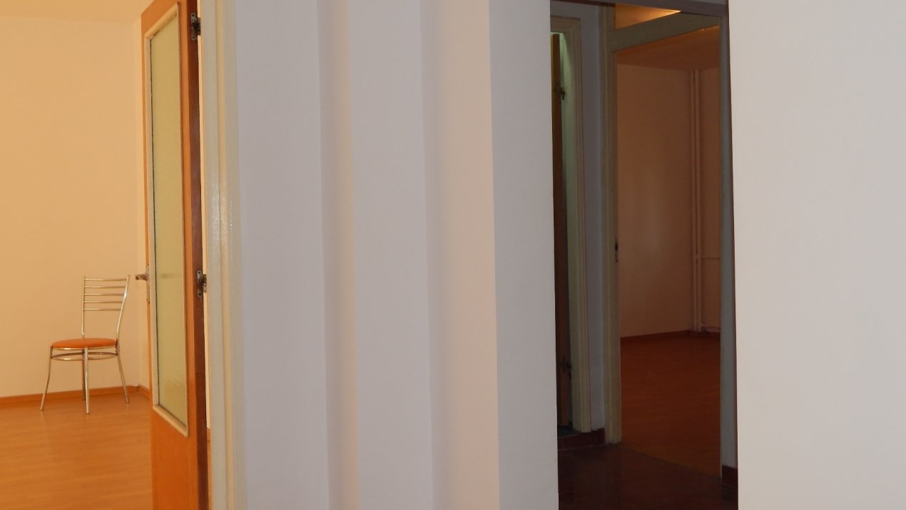 Apartament  3 camere 13 Septembrie