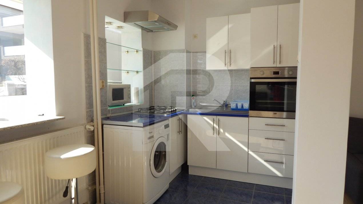 Garsoniera Titulescu - Banu Manta