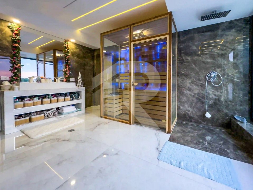 Pe Malul Snagovului, Unde Luxul Devine Cotidian