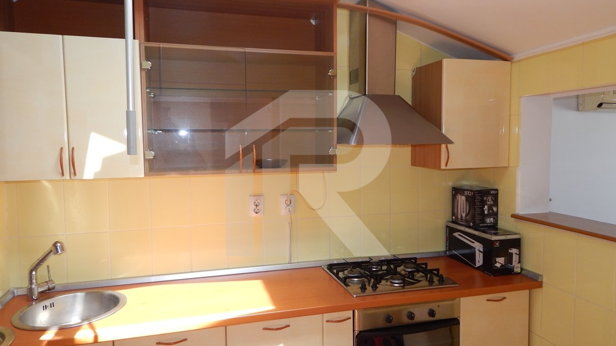  3 camere Aviatorilor la numai 650 euro/luna