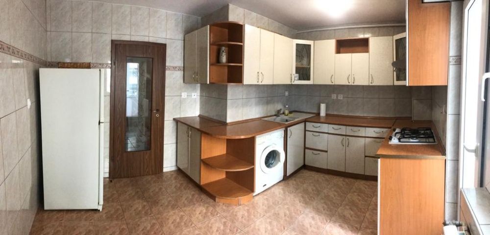 Apartament 3 camere P-ta Victoriei